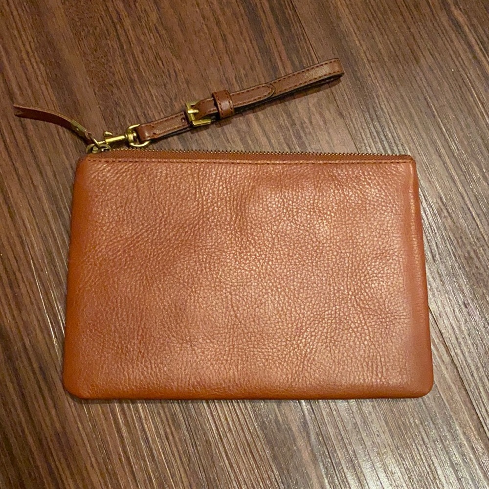 💅🏻 BNWT Madewell The Leather Pouch Clutch